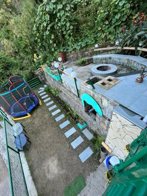 Kasauli Cascade A Cheerfull 4 Bedroom Challet Luaran gambar